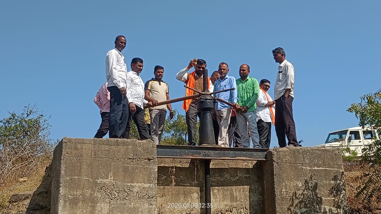 पिंपळे पाझर तलावातून दोन गावांसाठी पाणी सोडलेआमदार अमोल खताळ यांच्या सूचनेनंतर जलसंपदा विभागाची तातडीची कार्यवाही;